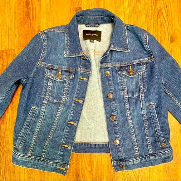 Banana Republic Denim Jacket - Picture 3 of 12